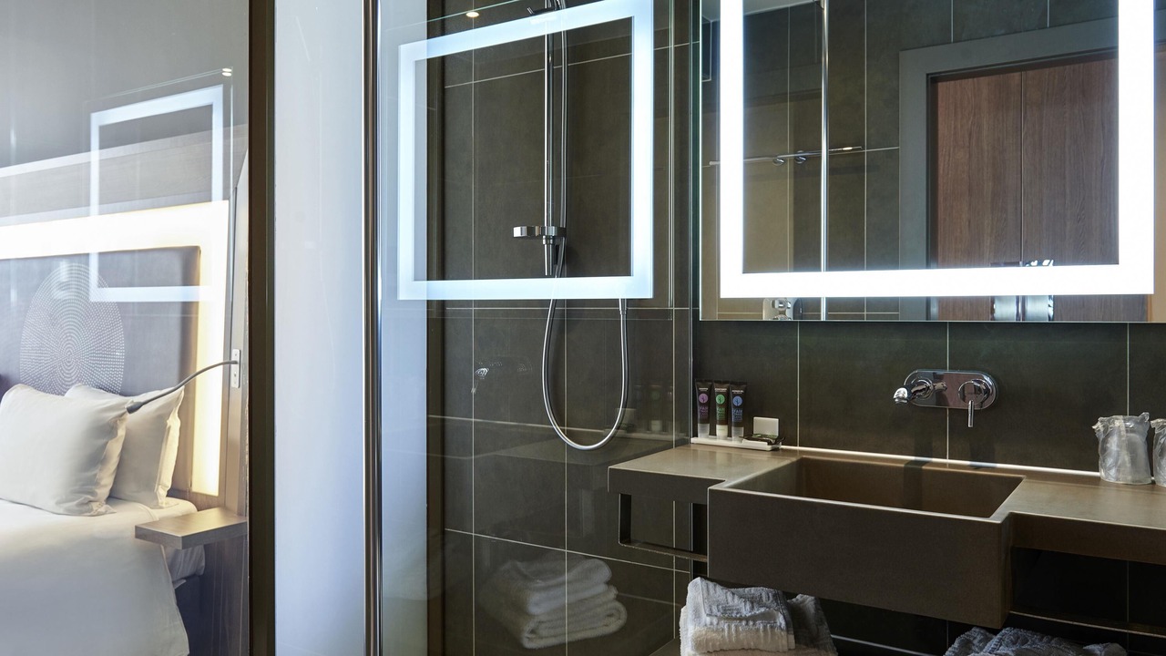 Photo of Bedroom in Docklands