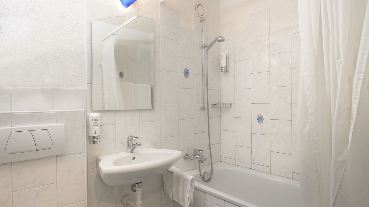 Photo of Bathroom in Glattbrugg
