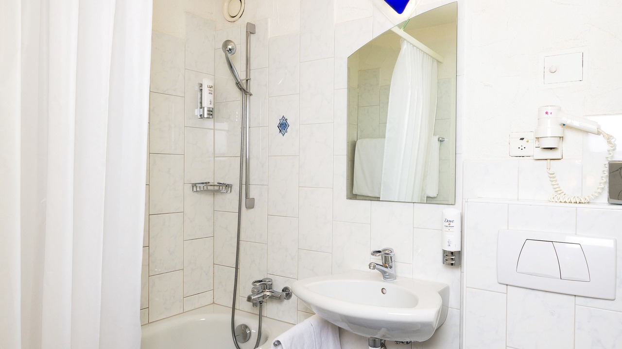 Photo of Bathroom in Glattbrugg