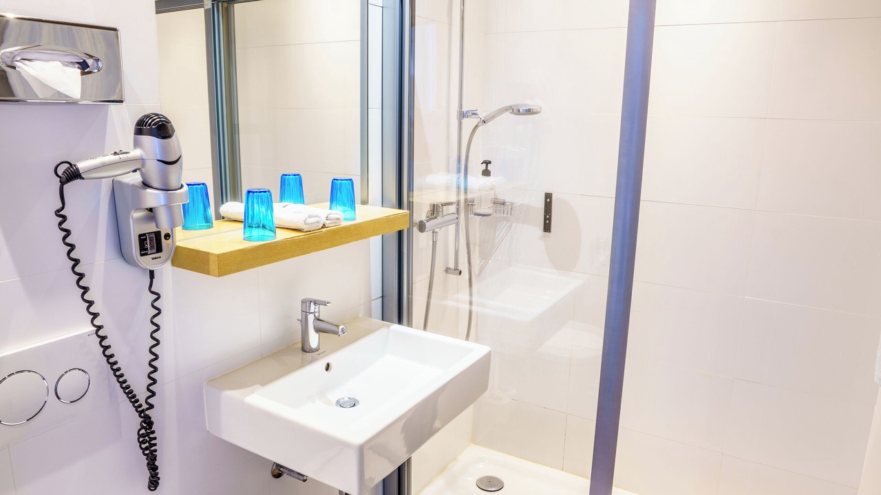 Photo of Bathroom in Lutry
