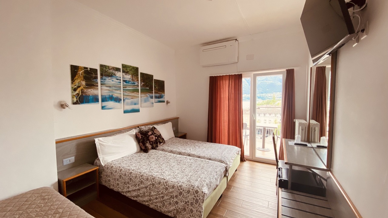 Photo of Bedroom in Muralto