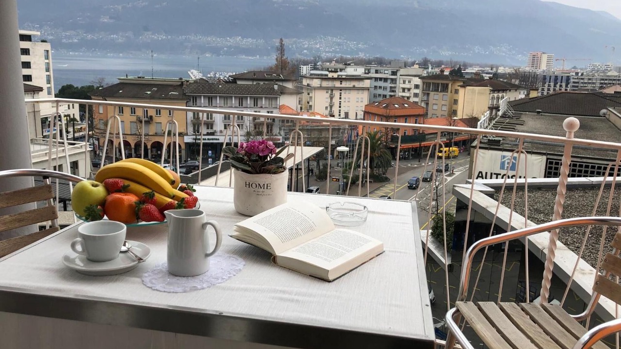 Photo of Patio Balcony in Muralto
