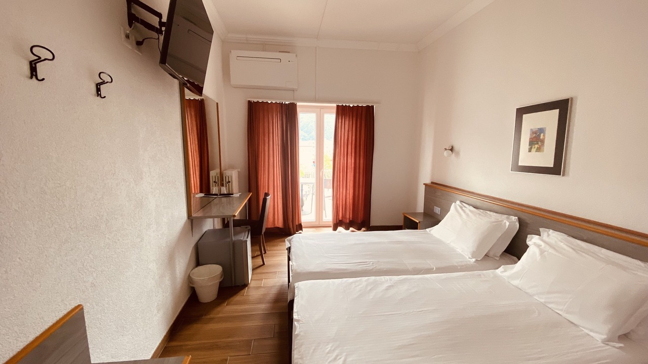 Photo of Bedroom in Muralto