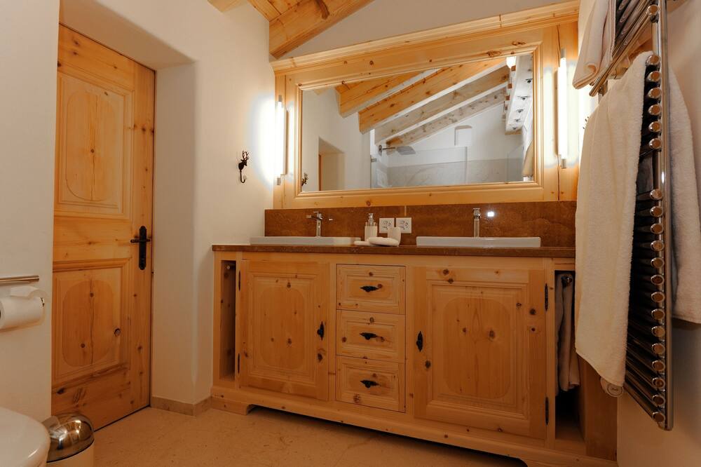 Photo of Bathroom in Klosters Platz