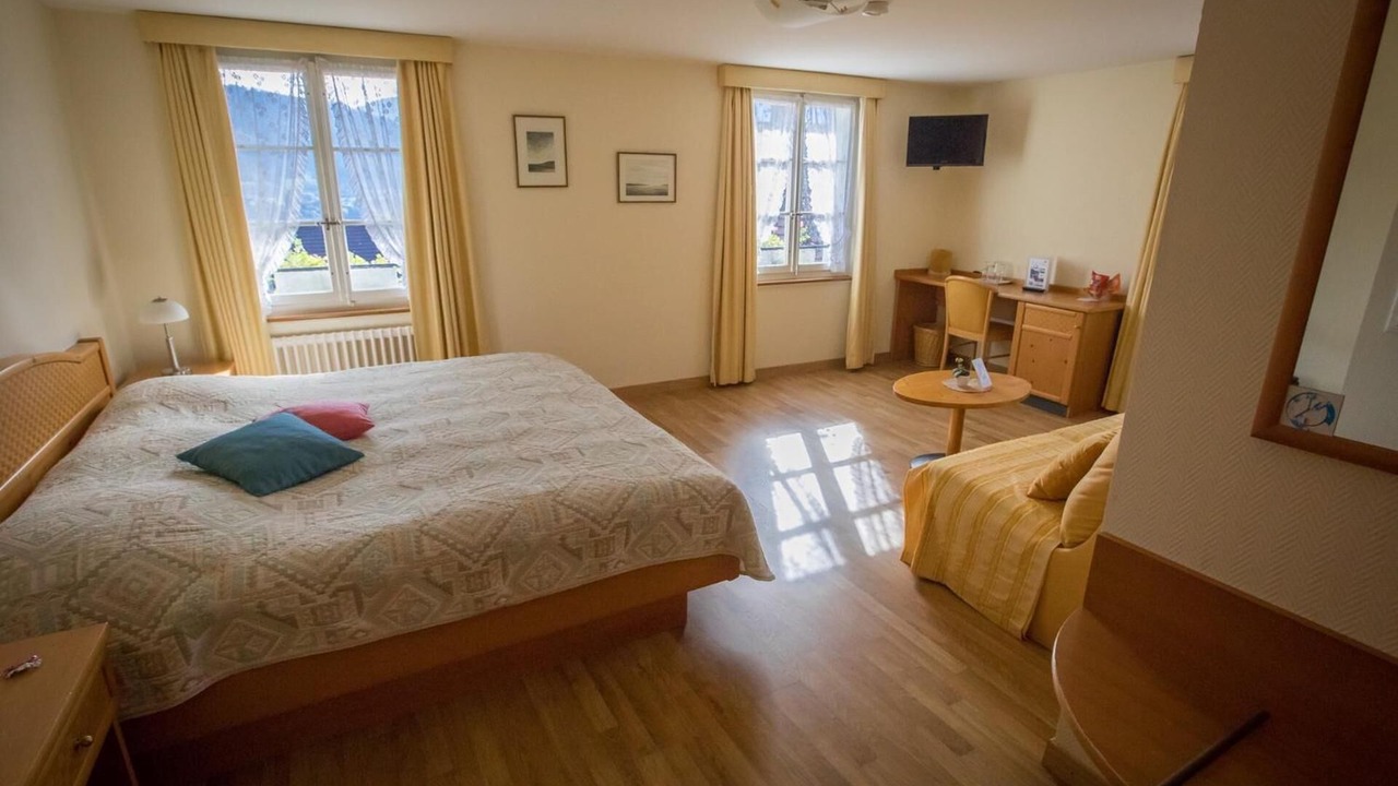Photo of Bedroom in Morlon