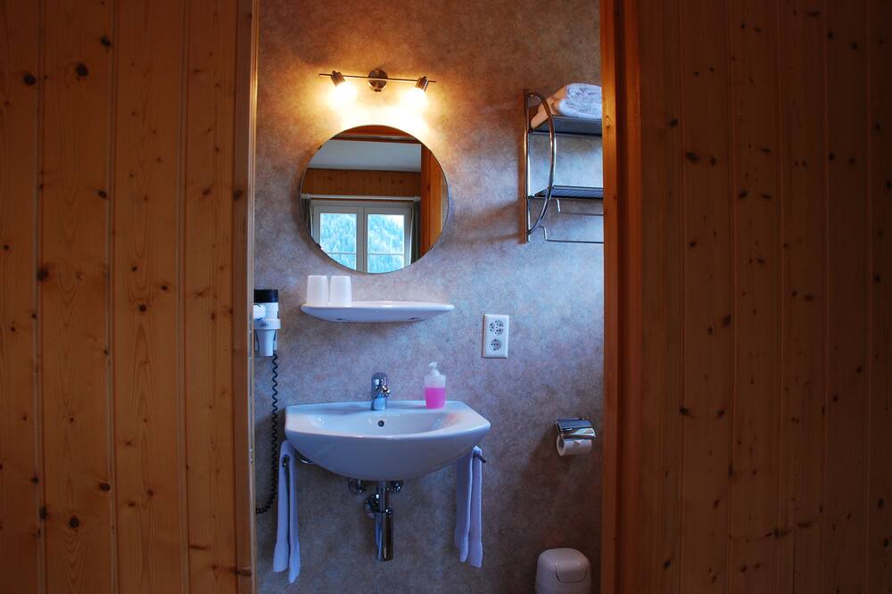 Photo of Bathroom in Grindelwald