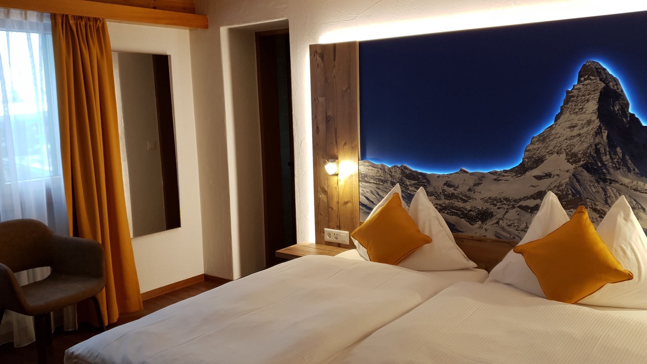 Photo of Bedroom in Taesch