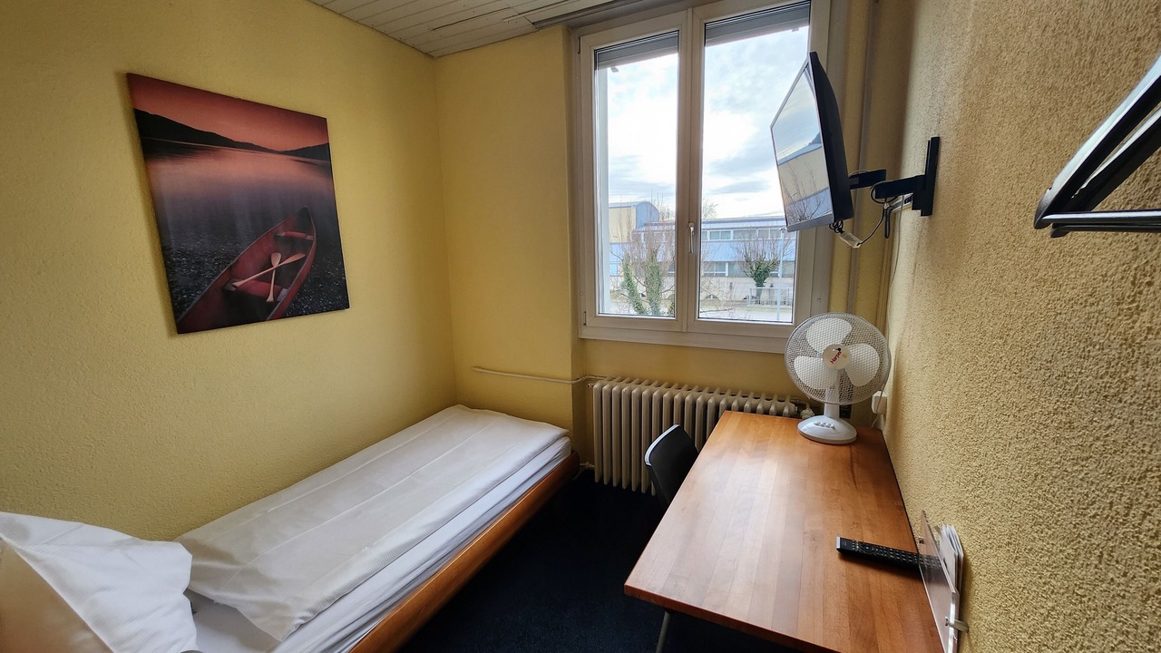 Photo of Bedroom in Suhr