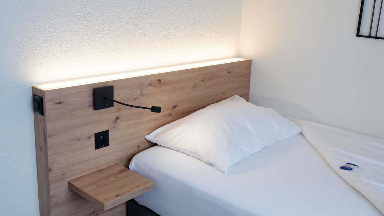Photo of Bedroom in Suhr
