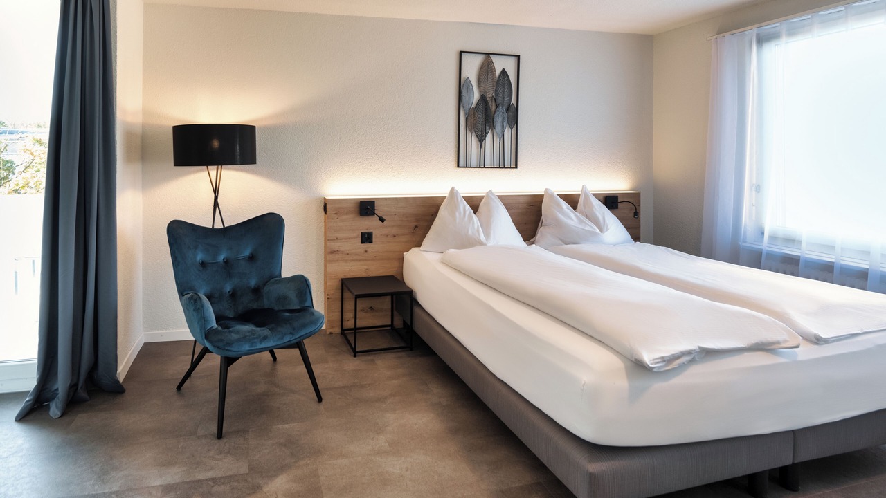 Photo of Bedroom in Suhr
