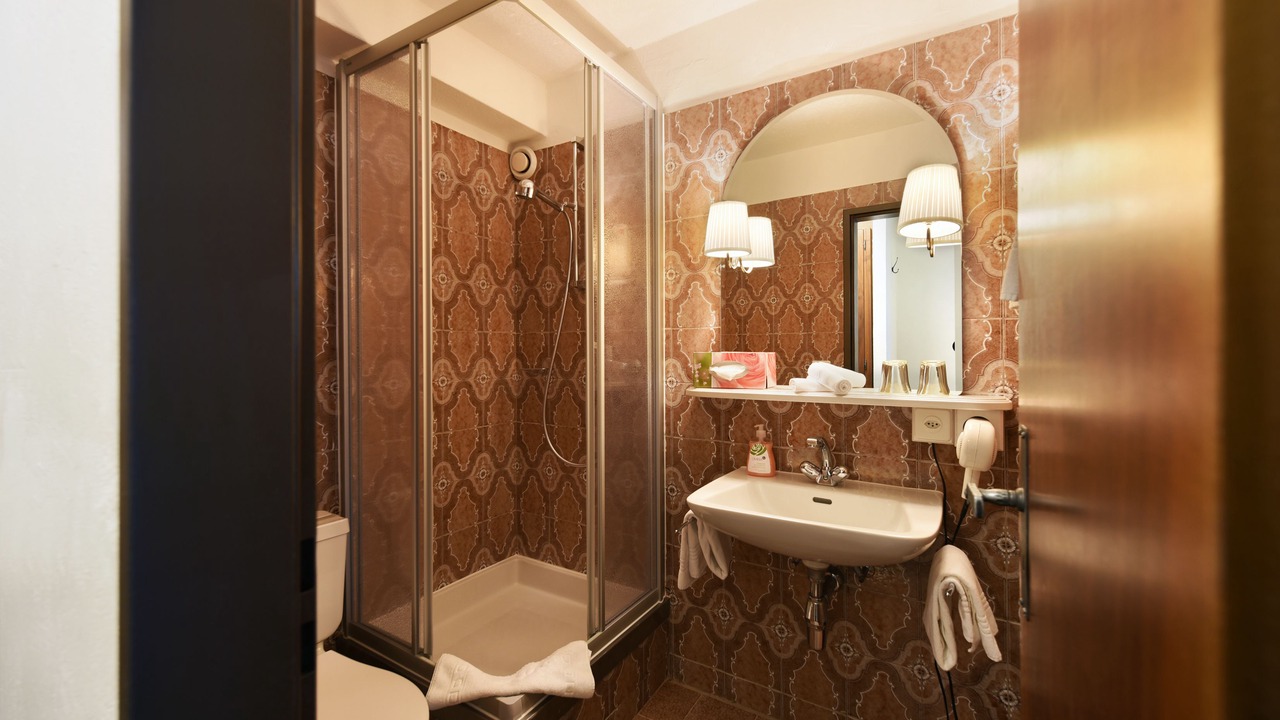 Photo of Bathroom in Brig