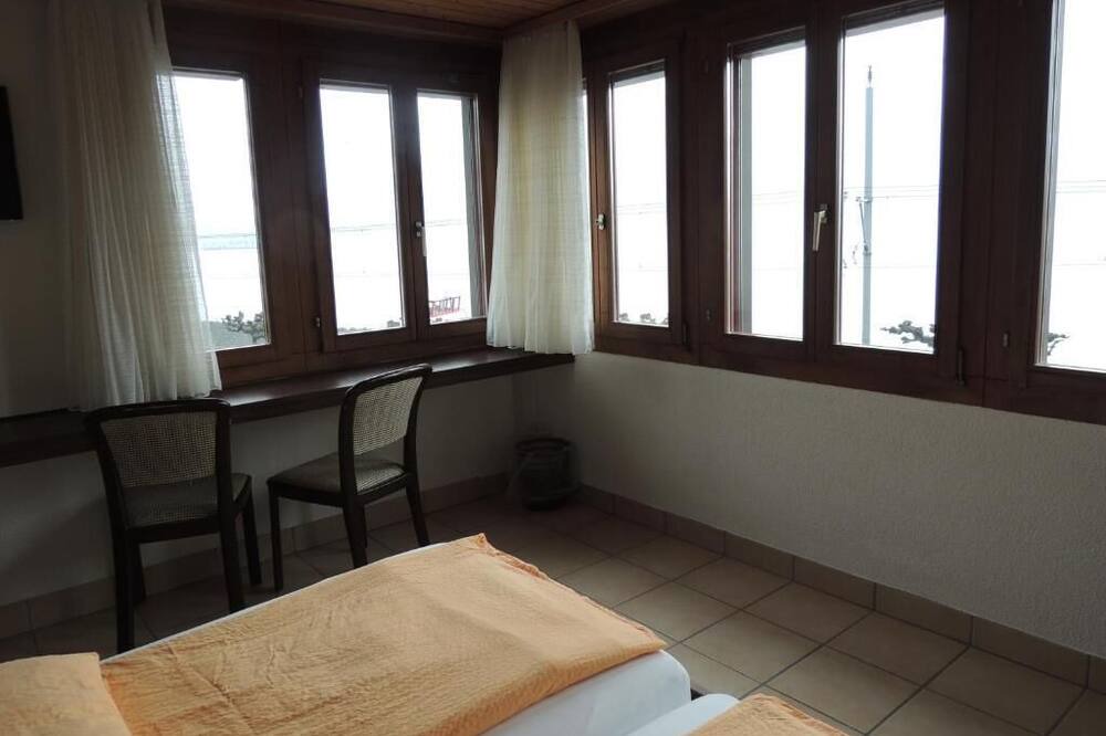 Photo of Bedroom in Flueelen