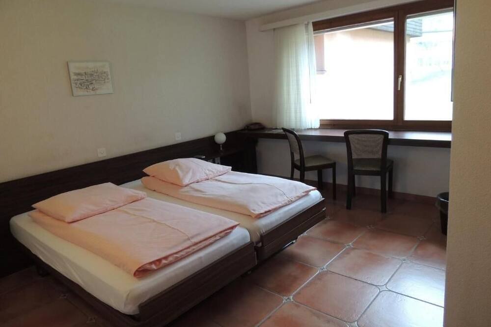 Photo of Bedroom in Flueelen