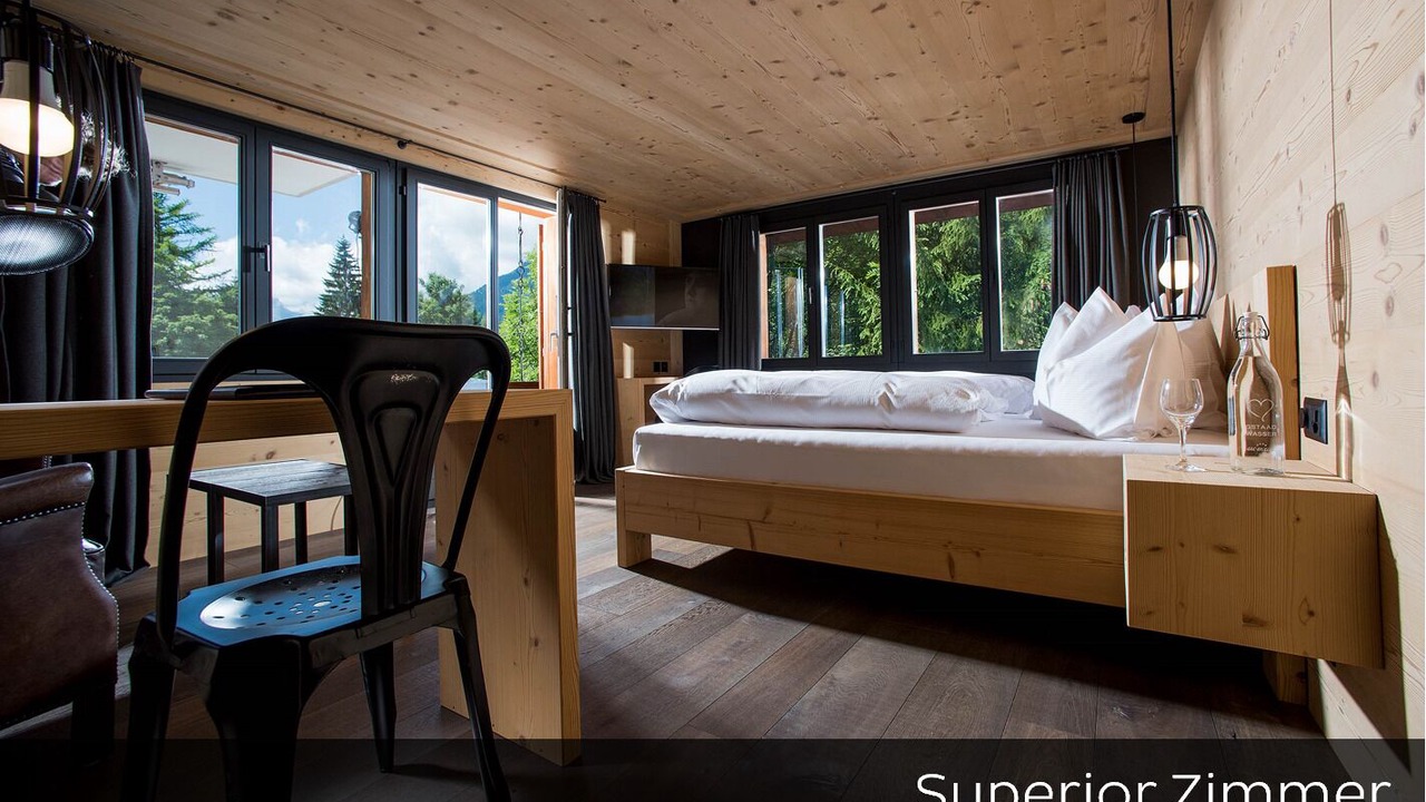 Photo of Bedroom in Zweisimmen Nr Gstaad