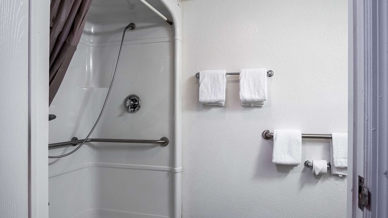 Photo of Bathroom in Miamisburg