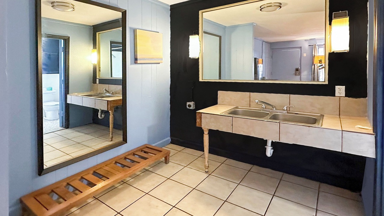 Photo of Bathroom in Albany