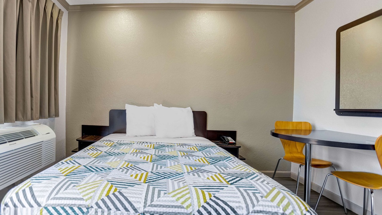 Photo of Others in Red Bluff