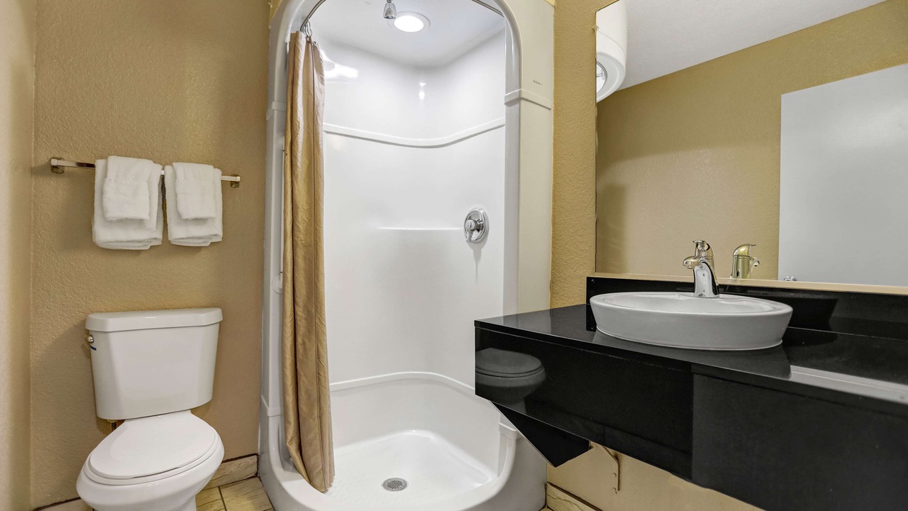 Photo of Others in Red Bluff