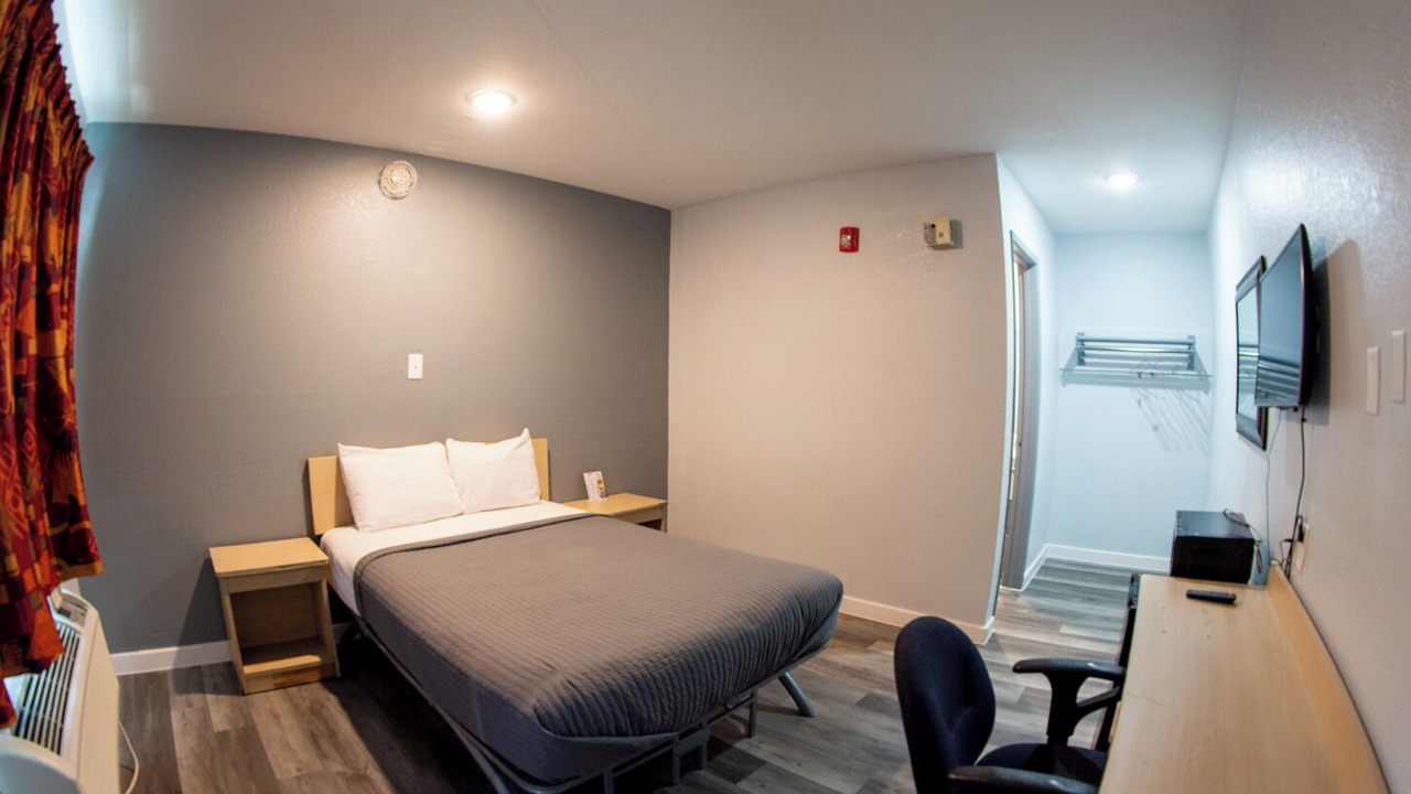 Photo of Others in Anderson