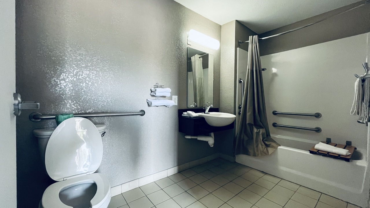 Photo of Bathroom in Jonesboro