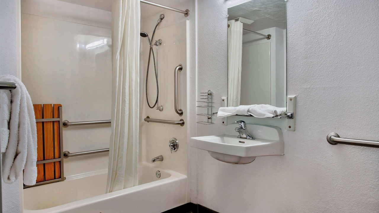 Photo of Bathroom in Salem