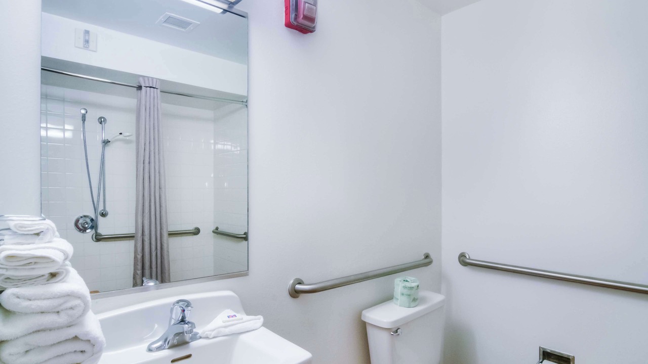 Photo of Bathroom in Joliet