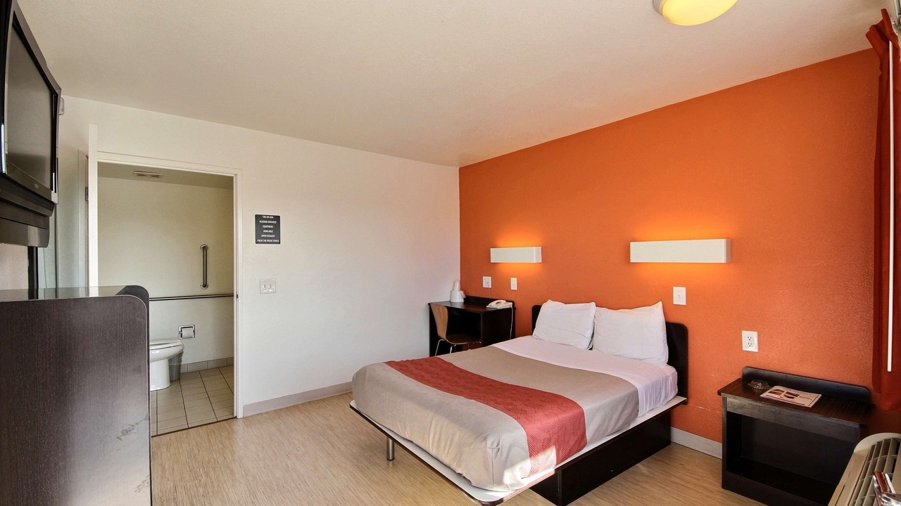 Photo of Bedroom in Bonanza