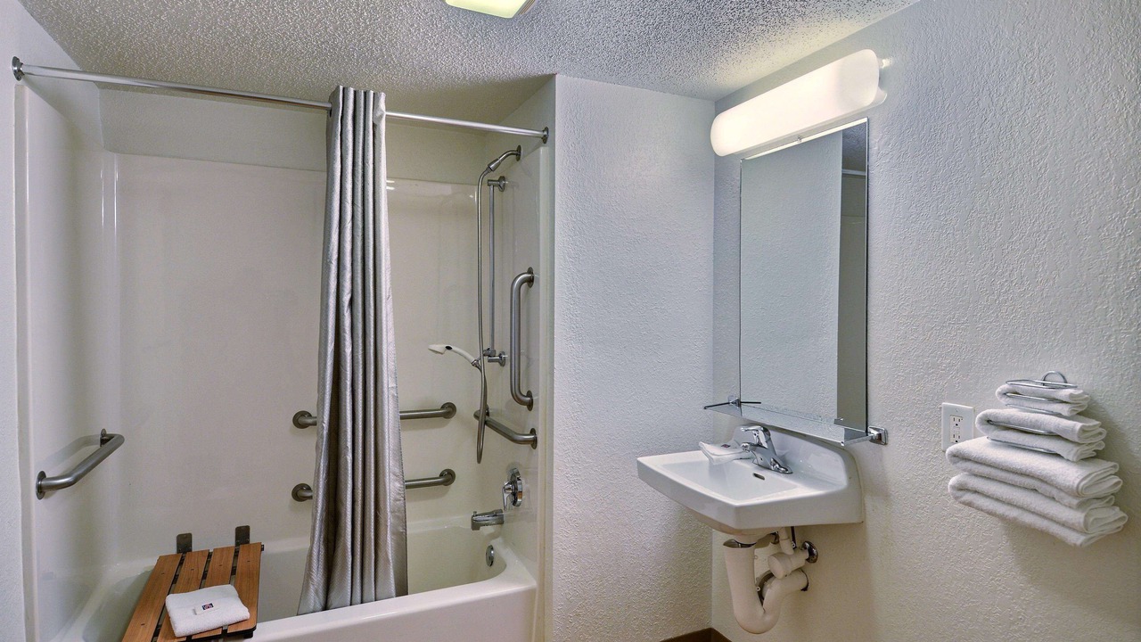 Photo of Bathroom in Tewksbury