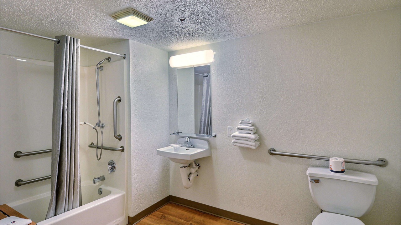 Photo of Others in Tewksbury