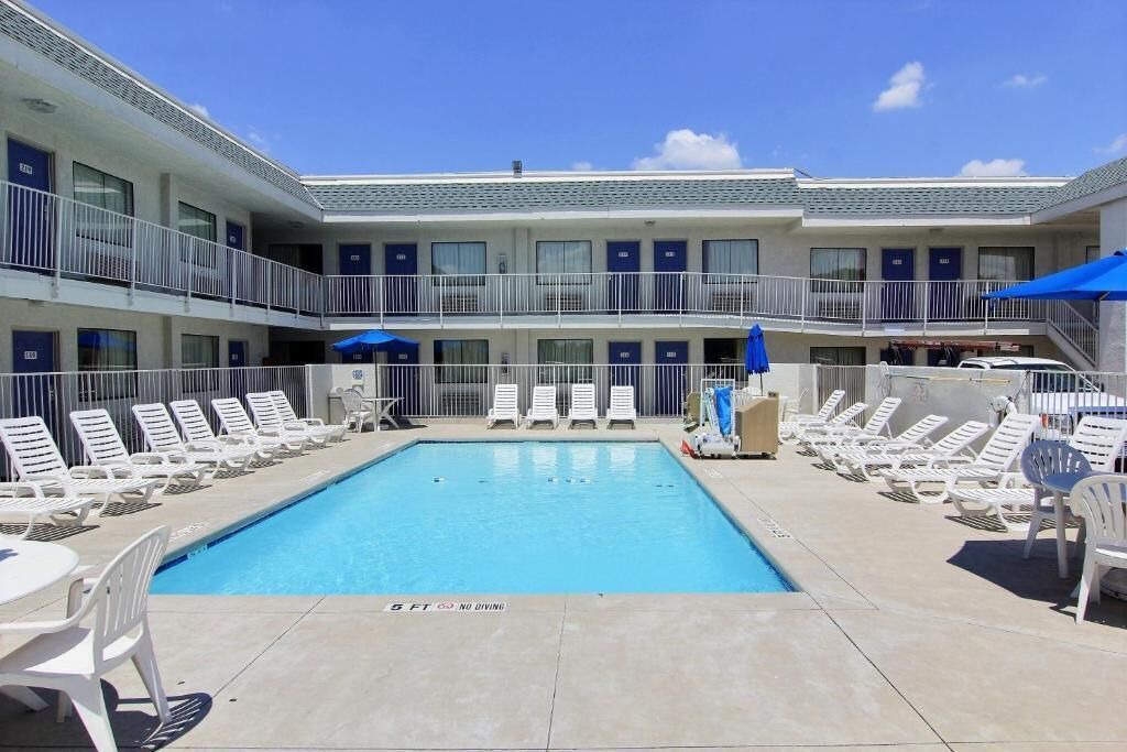 Photo of Outdoor in Georgian Acres