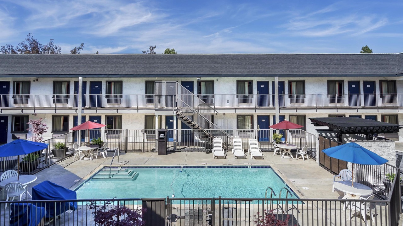 Photo of Outdoor in Ardenwood