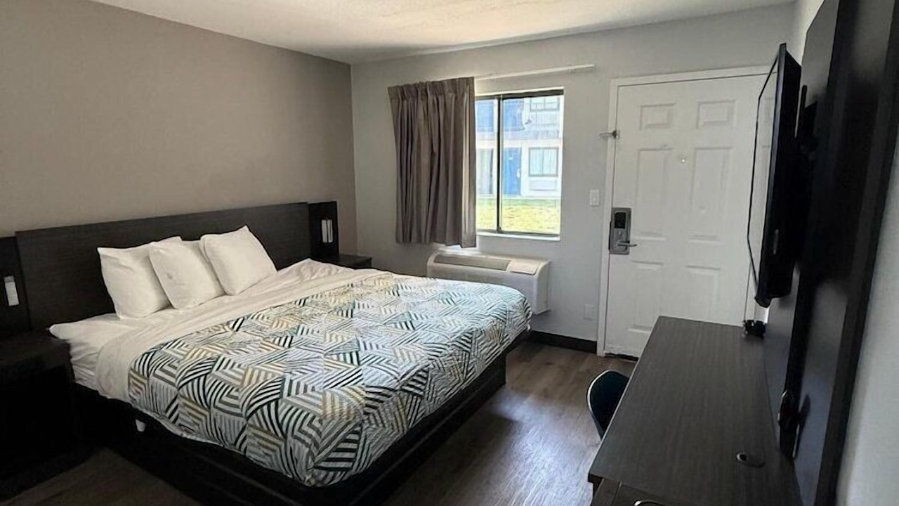 Photo of Kitchen in Enfield