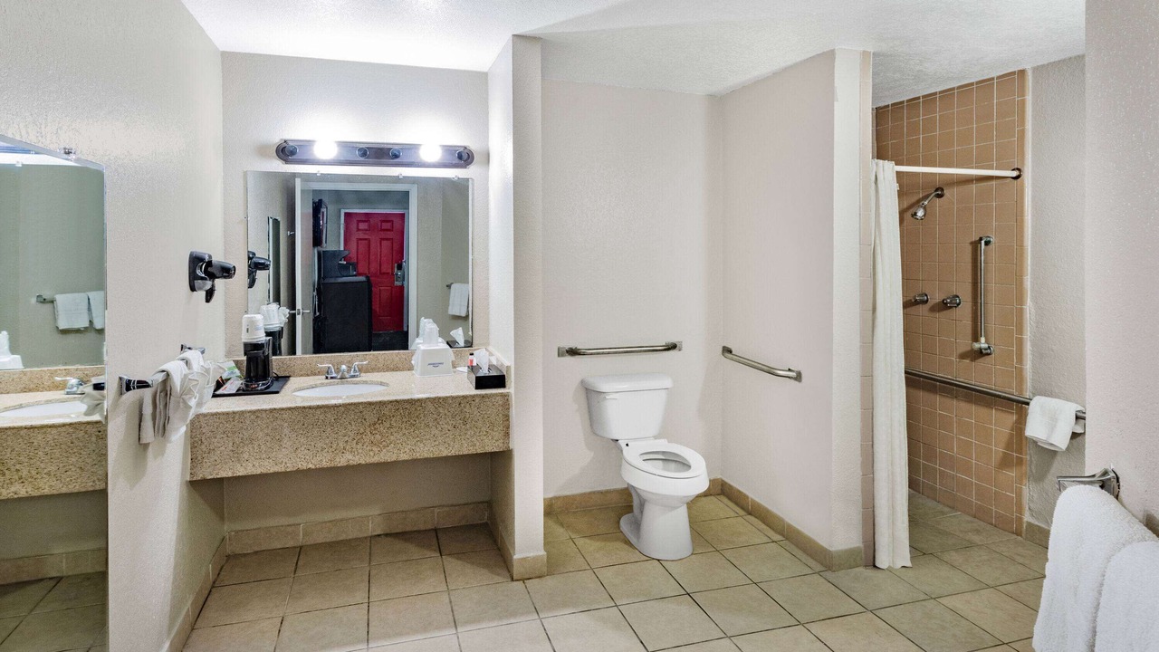 Photo of Bathroom in Southeast Houston