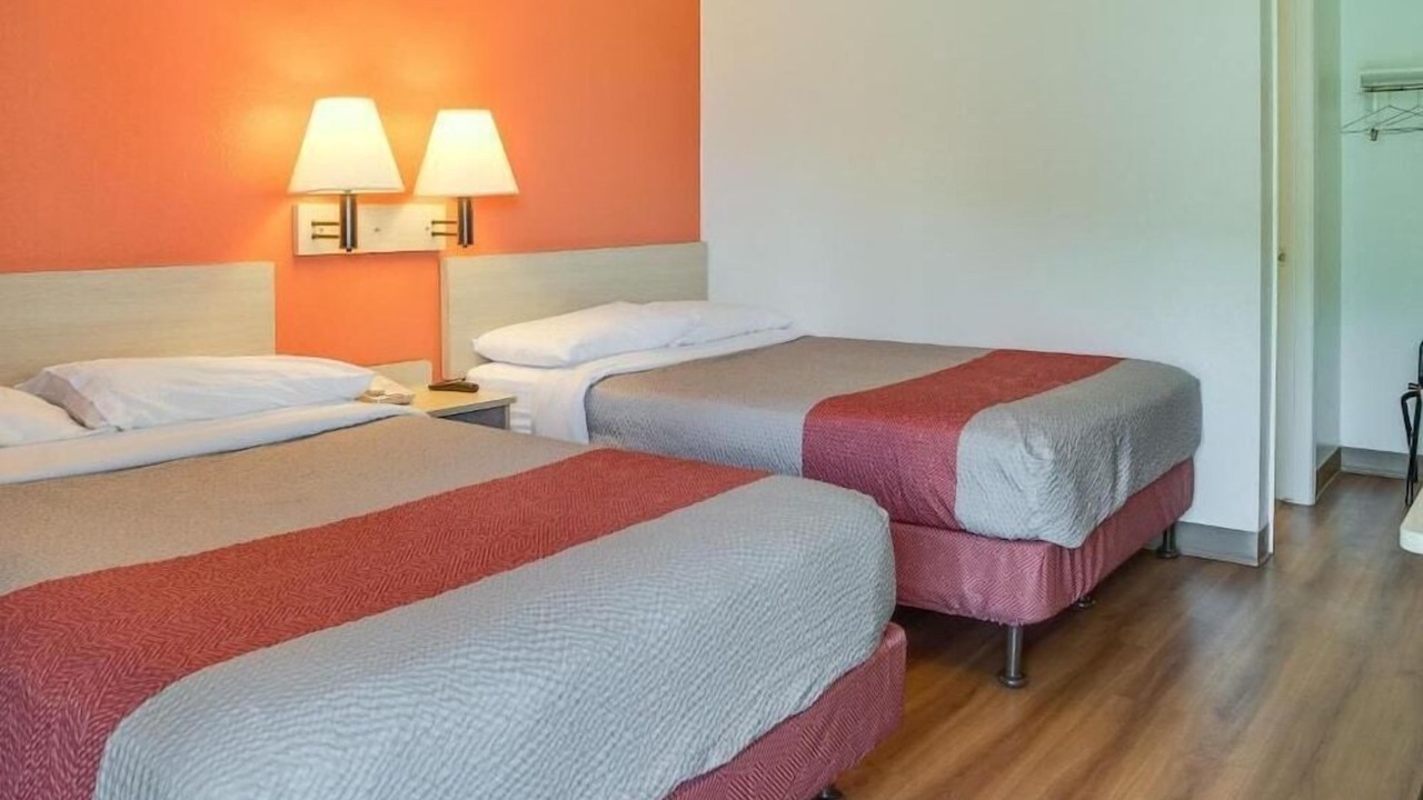 Photo of Others in Kelso