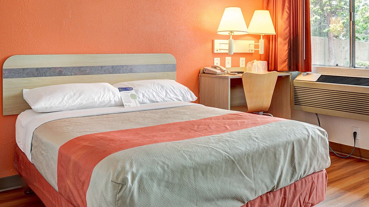 Photo of Others in Creston - Kenilworth