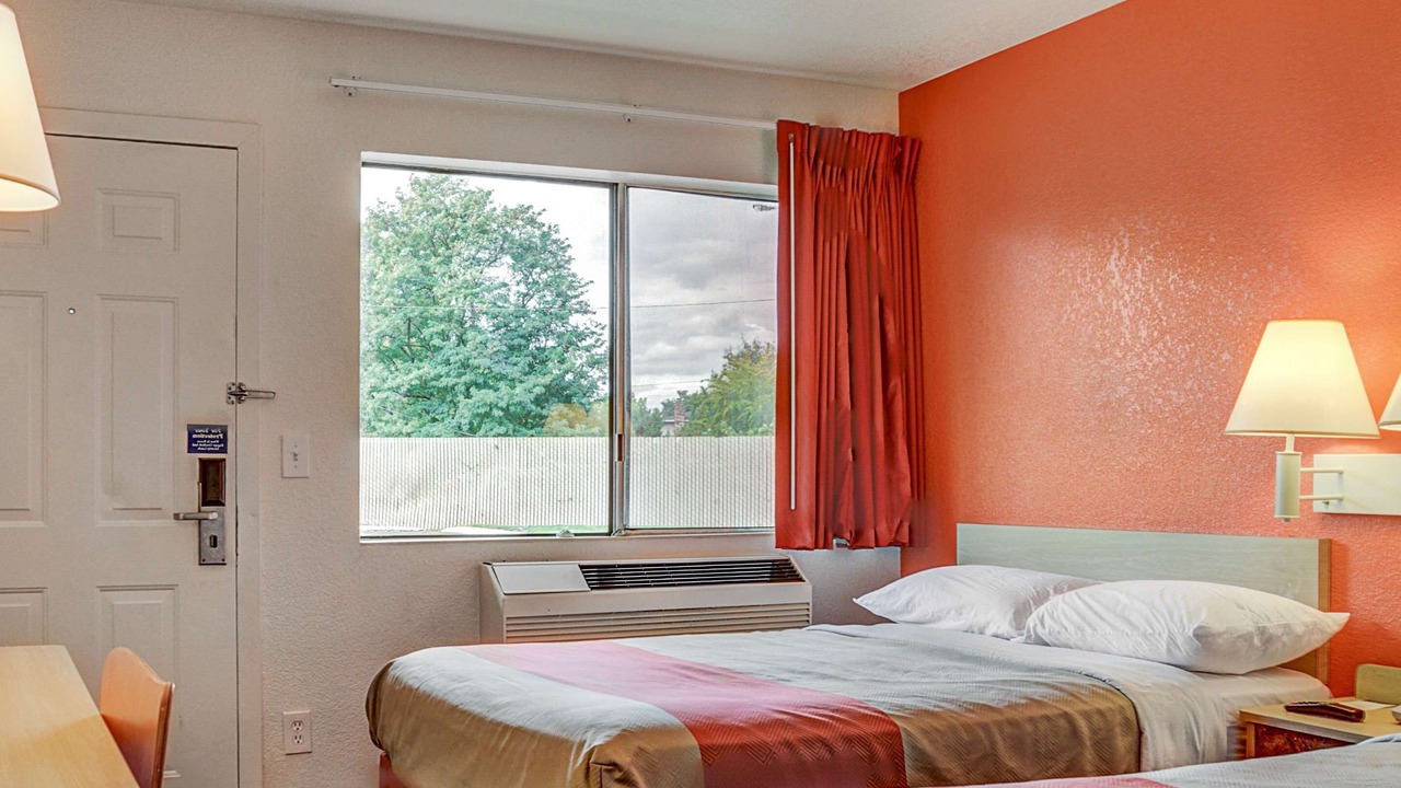 Photo of Others in Creston - Kenilworth