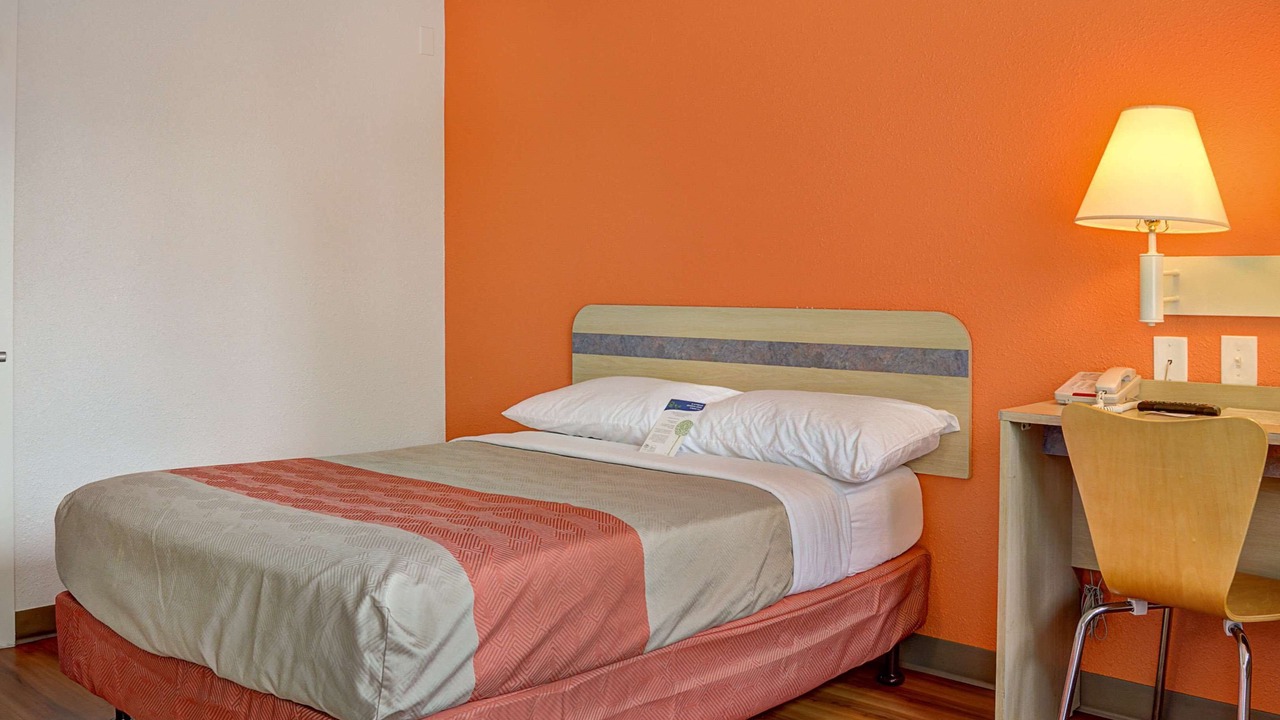 Photo of Others in Creston - Kenilworth