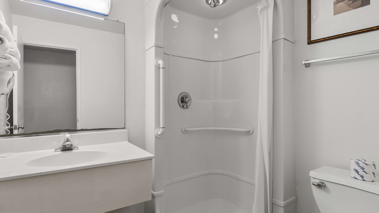 Photo of Bathroom in Highlands