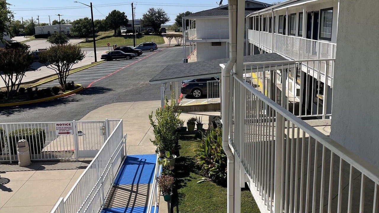 Photo of Outdoor in Denton