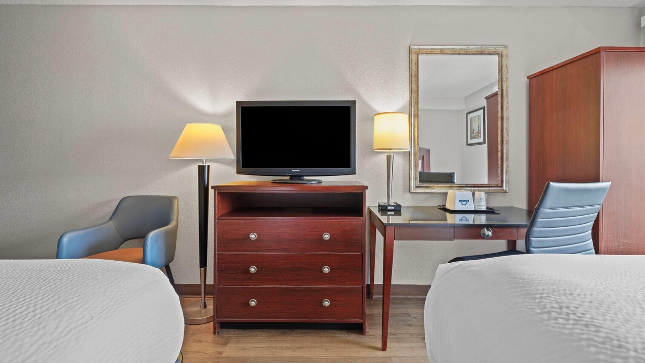 Photo of Bedroom in Utica