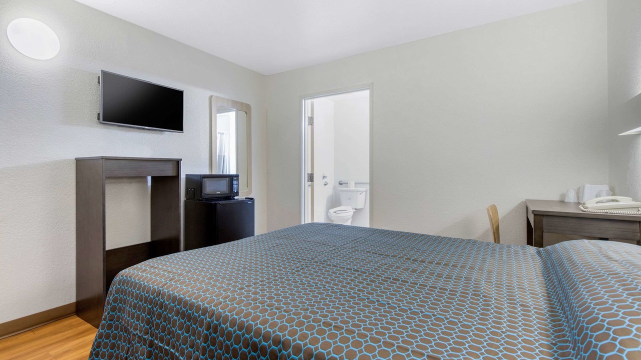 Photo of Bedroom in Winston - Salem