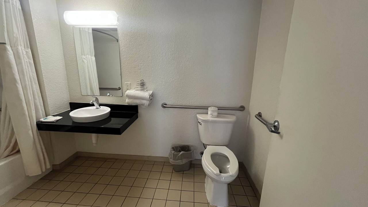 Photo of Bathroom in Washington