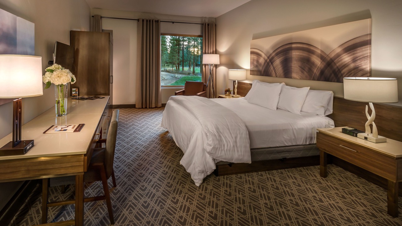 Photo of Bedroom in Gold Mountain