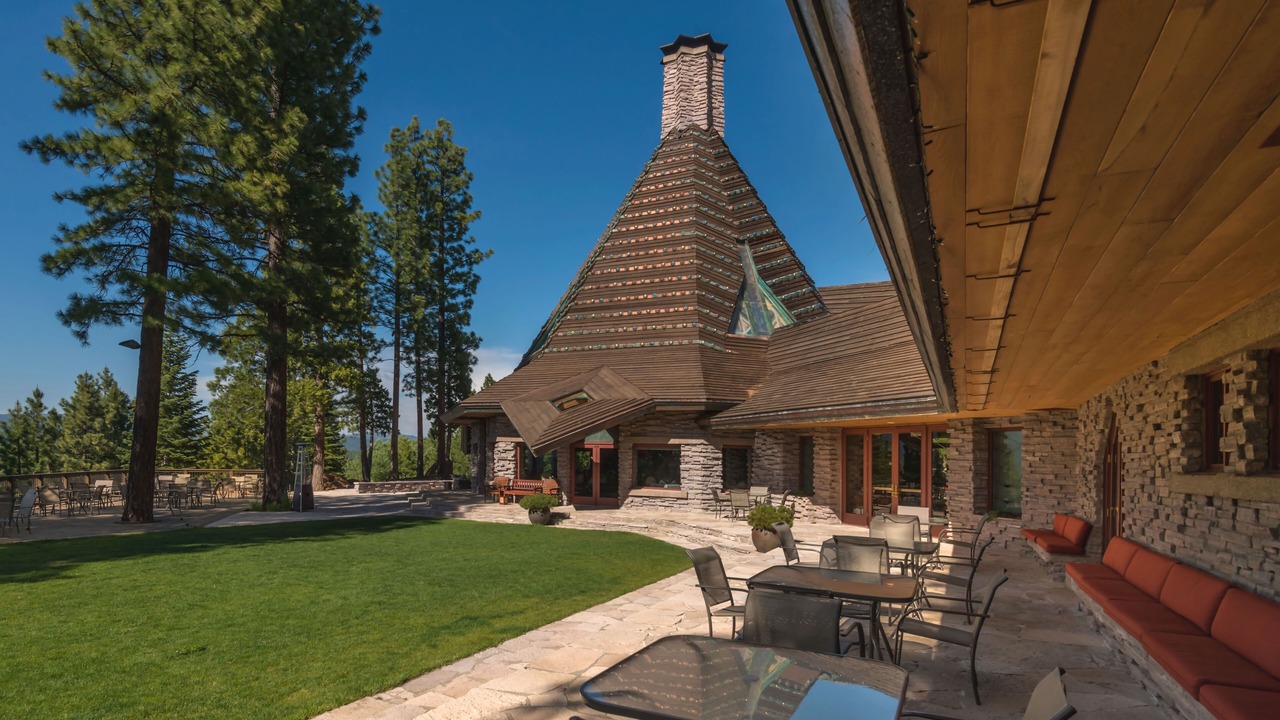 Photo of Patio Balcony in Gold Mountain