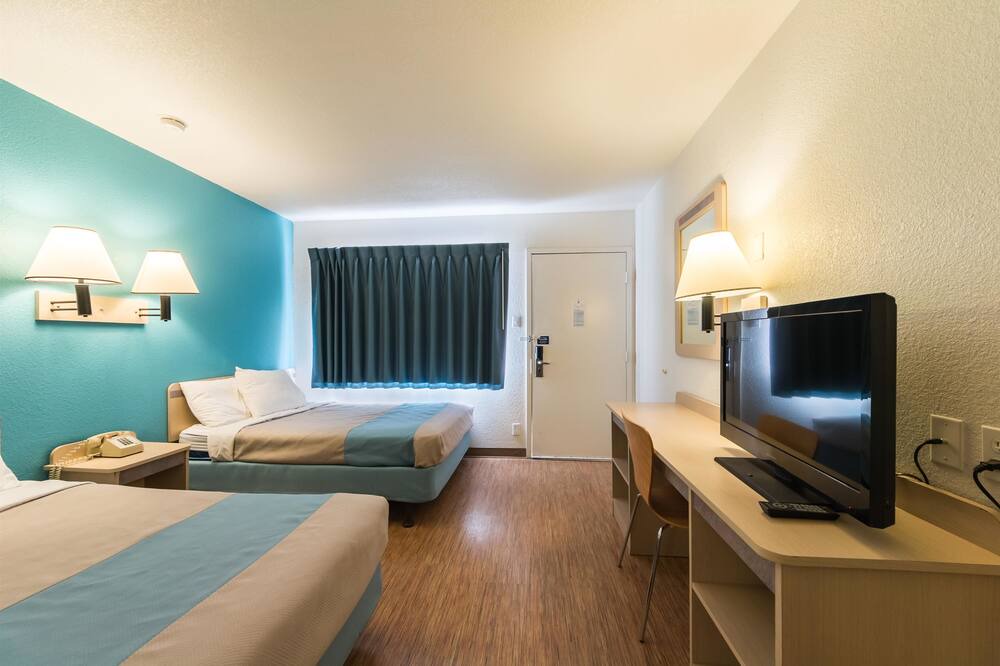 Photo of Bedroom in Deming