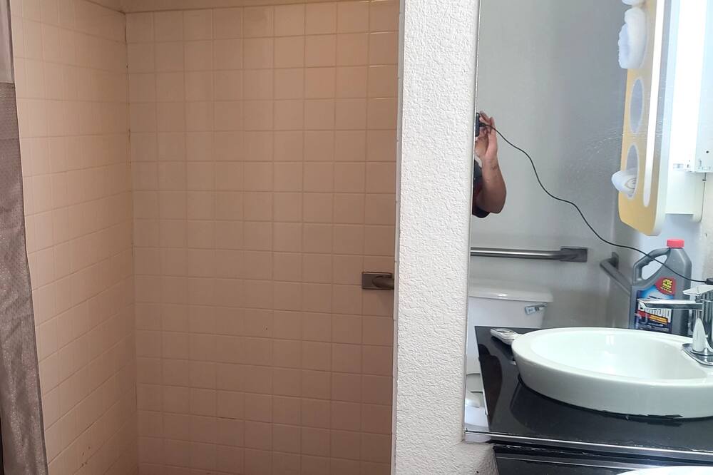 Photo of Bathroom in Deming