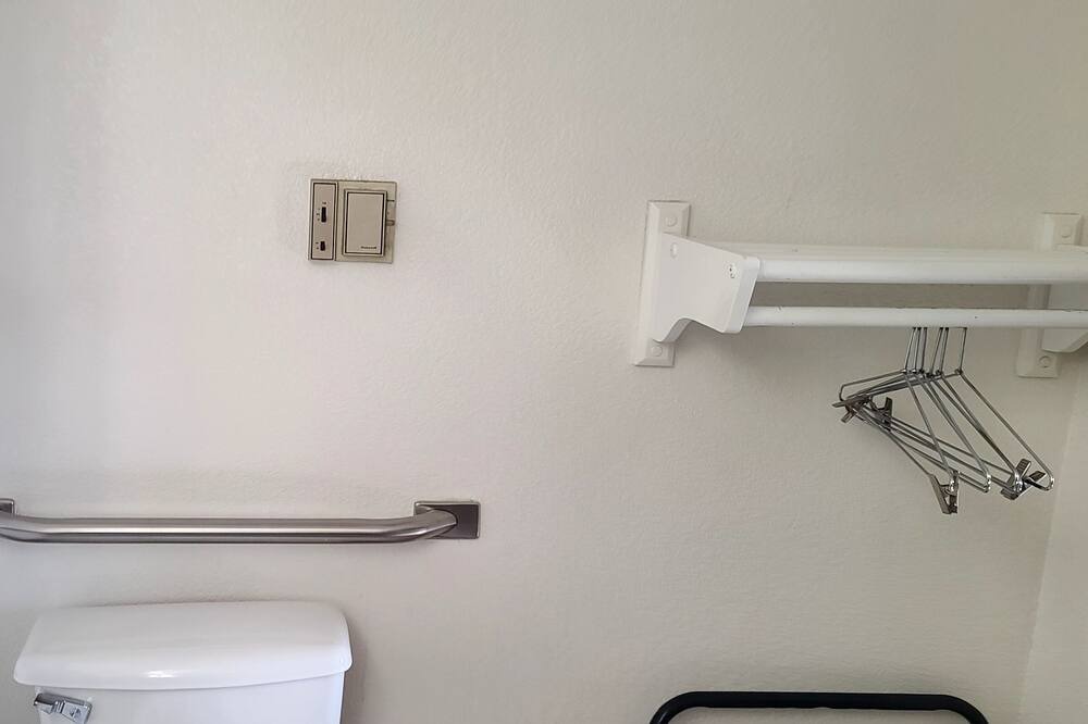 Photo of Bathroom in Deming