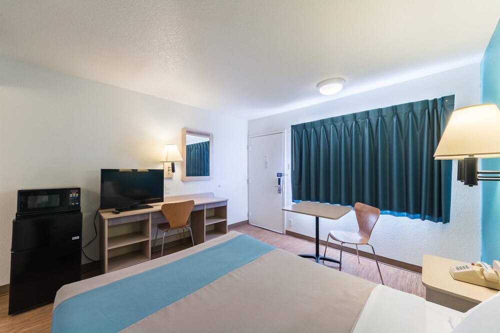 Photo of Bedroom in Deming