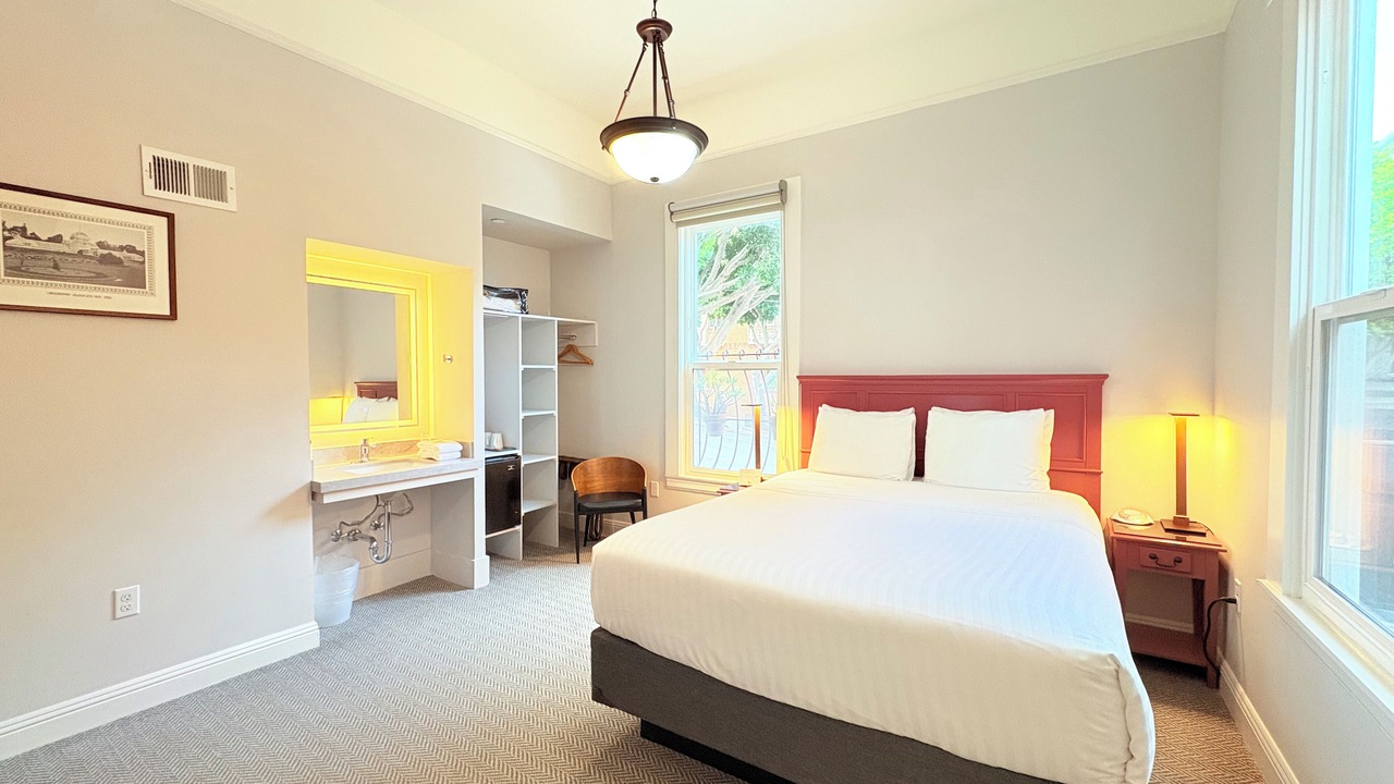 Photo of Bedroom in Western Addition