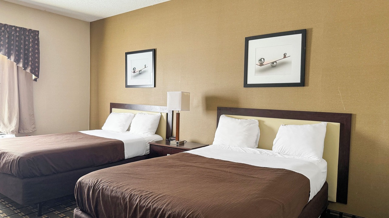 Photo of Bedroom in Batavia